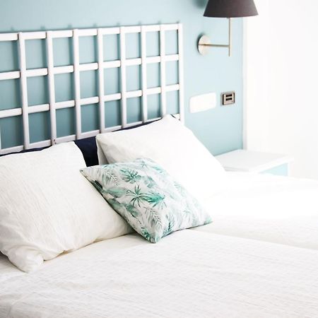 Hugo Beach Hotel & Apartments Гандия Экстерьер фото