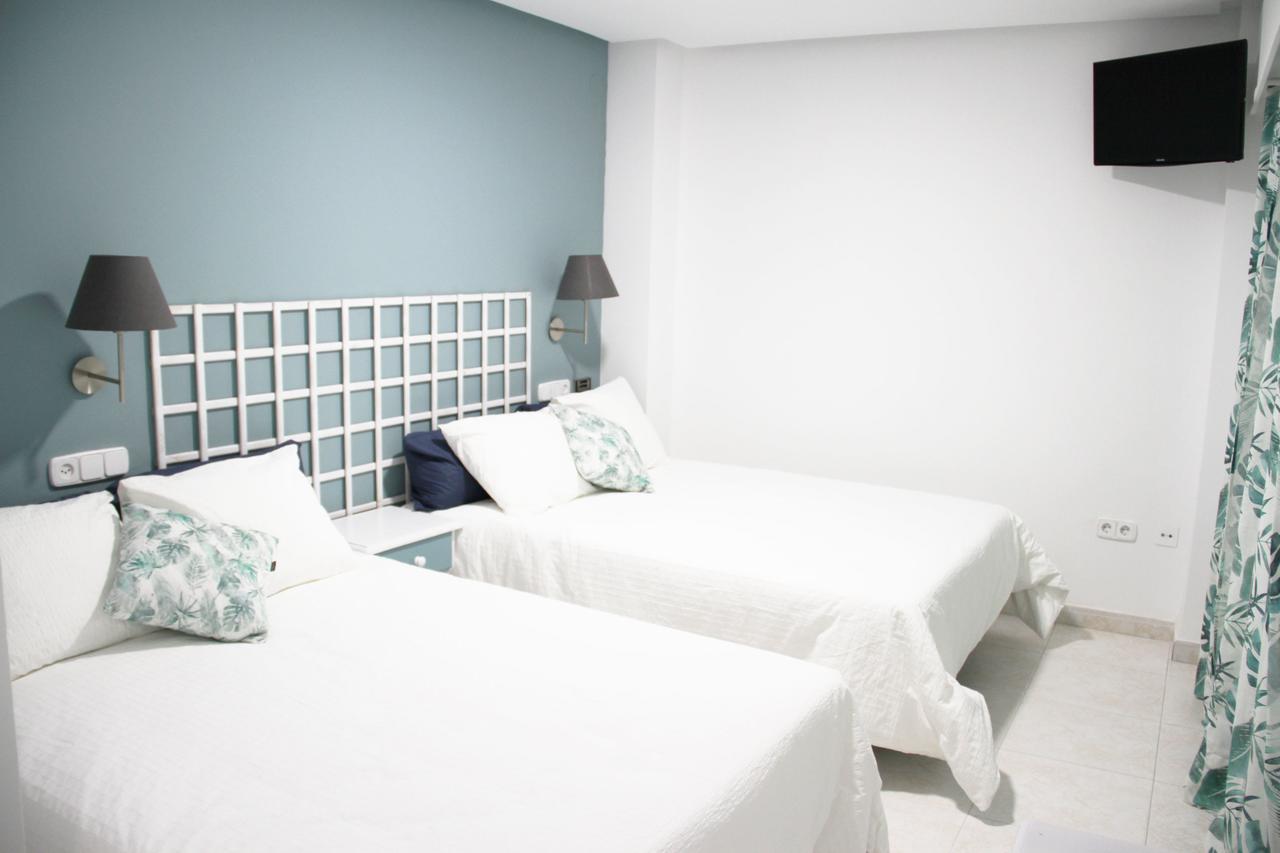 Hugo Beach Hotel & Apartments Гандия Экстерьер фото